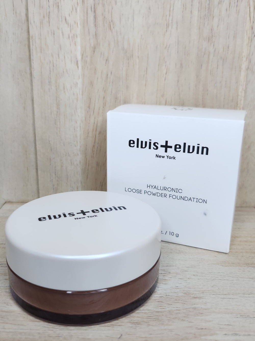 elvis+elvin Hyaluronic Loose Powder Foundation - Shade: R23